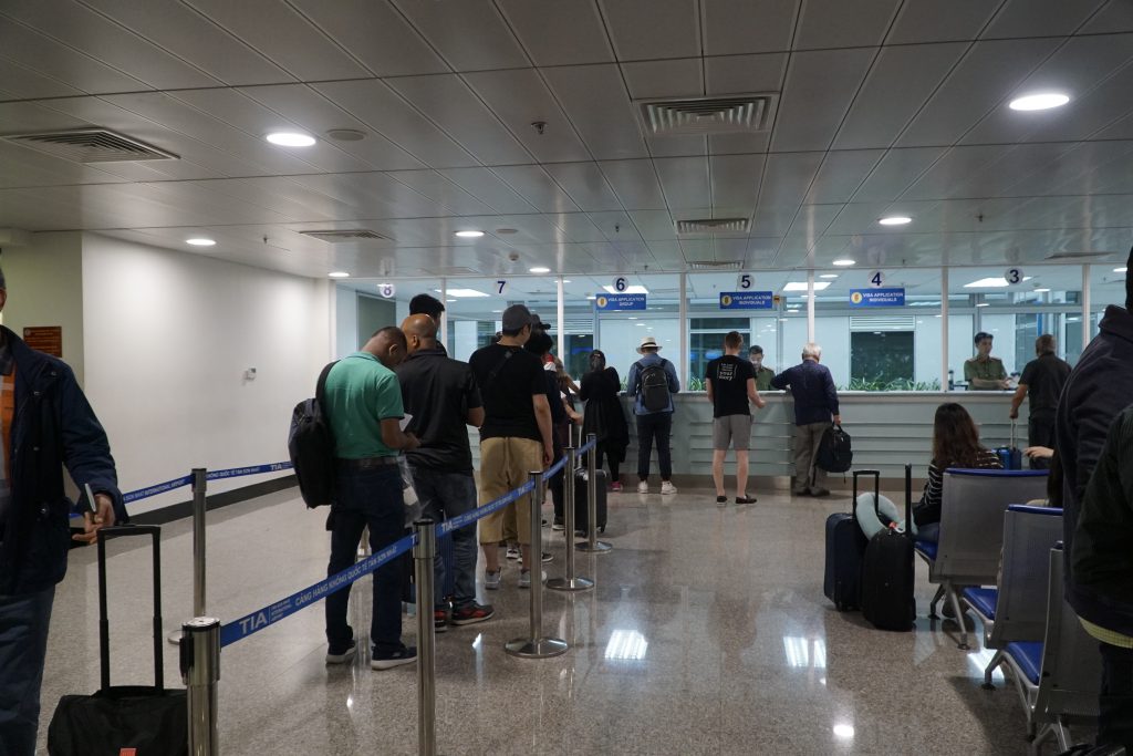 Tan Son Nhat Airport Welcome Foreign Tourists Again From March 15, 2022 ...